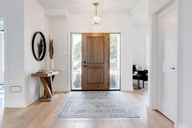 Additional image 4 of 684 Peele Blvd