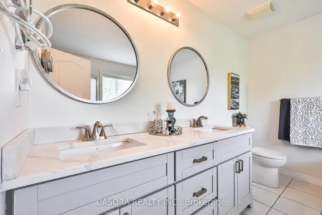 Additional image 14 of 4037 Medland Dr