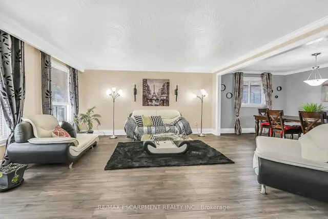 Additional image 5 of 28 Tara Crt