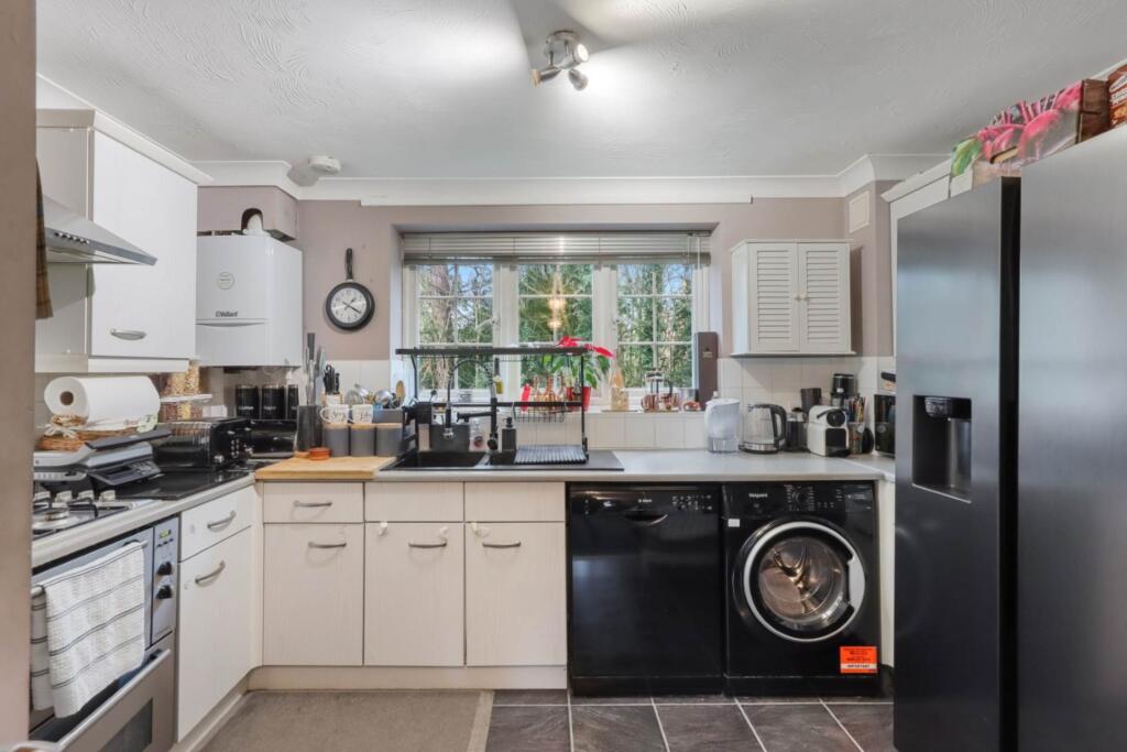 Additional image 5 of Lime Tree Court, London Colney, St.Albans AL2