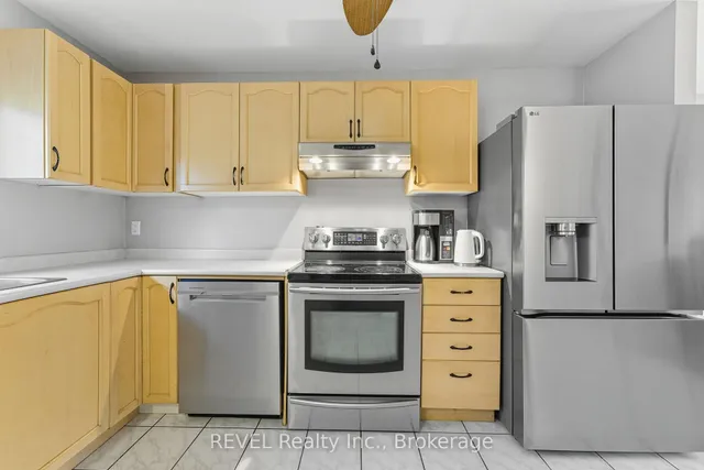 Additional image 15 of 11 Supreme Dr