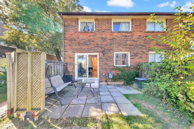 Additional image 37 of 1460 Garth St Unit 6