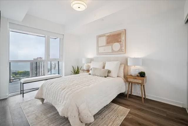 Additional image 17 of 2007 James St Unit 1405