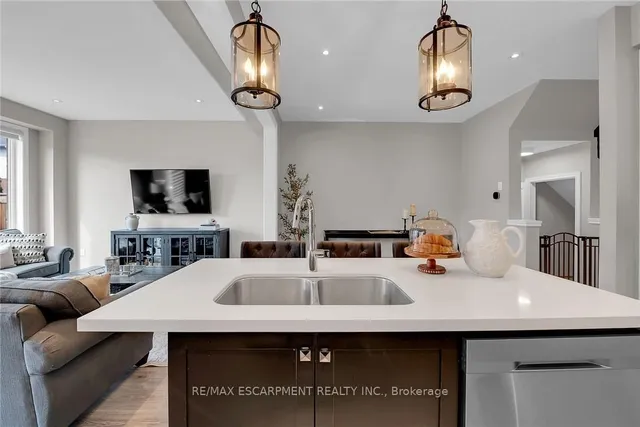 Additional image 13 of 1890 Rymal Rd Unit 31