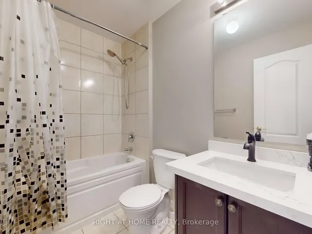 Additional image 36 of 537 Vaughan Crt