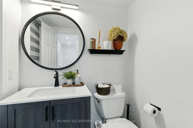 Additional image 5 of 5566 Thorn Lane