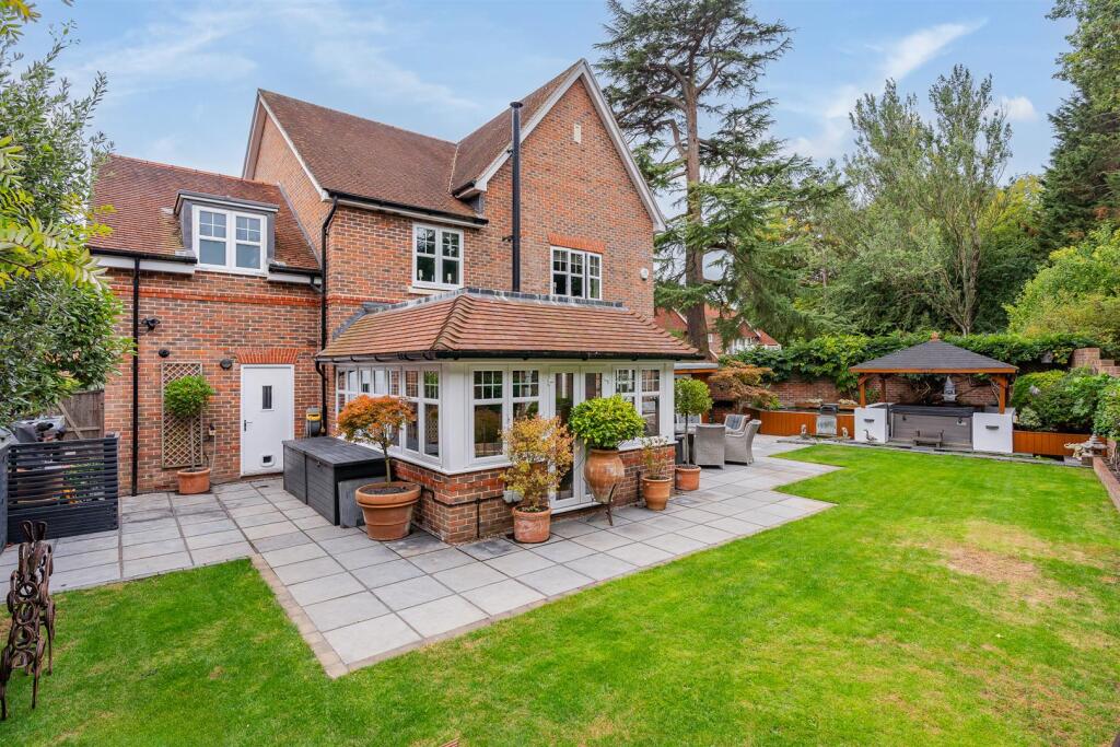 Additional image 36 of Reeves Court, Welwyn