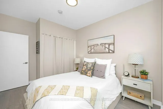 Additional image 15 of 2093 Fairview St Unit 2010