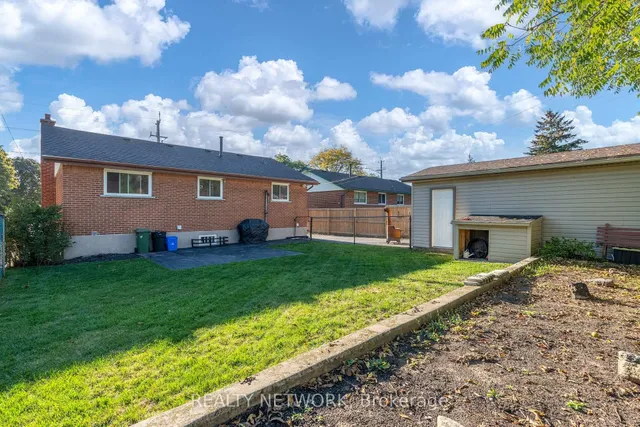 Additional image 39 of 716 Upper Ottawa St