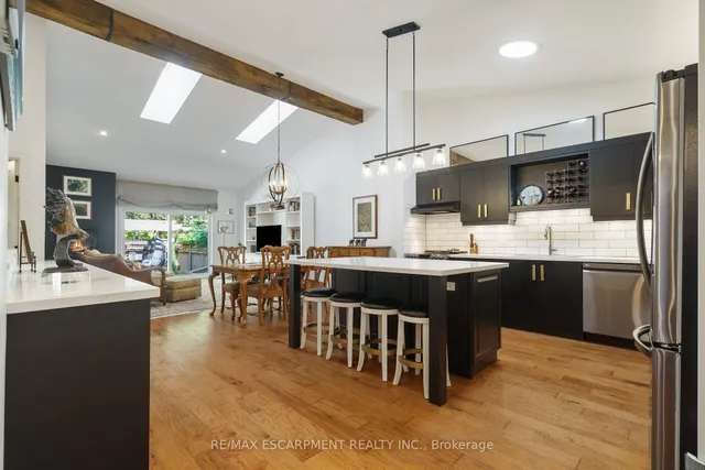 Additional image 9 of 353 Park St