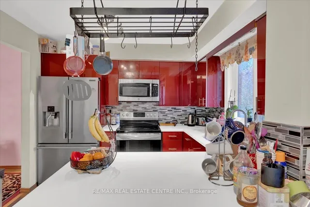 Additional image 17 of 1983 Main St Unit 1