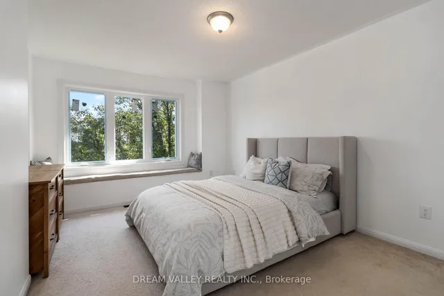 Additional image 16 of 1517 Evans Terr