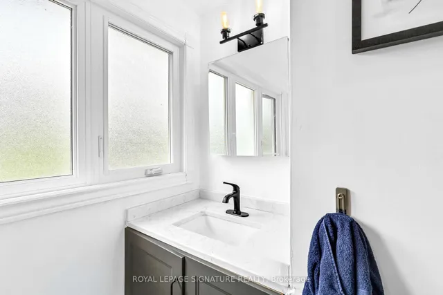 Additional image 20 of 5273 Banting Crt