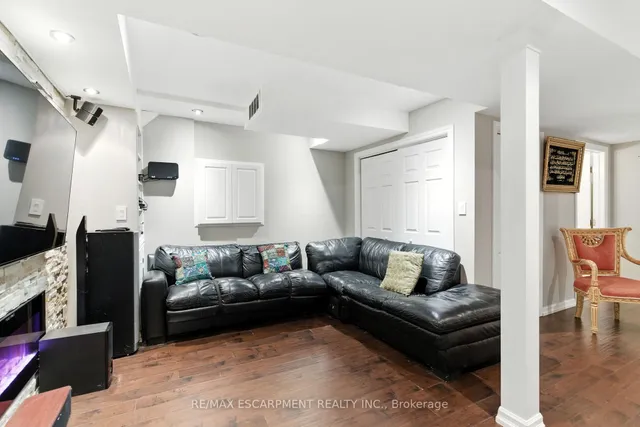 Additional image 22 of 5566 Thorn Lane