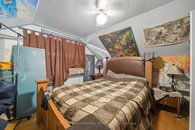 Additional image 39 of 184 Homewood Ave