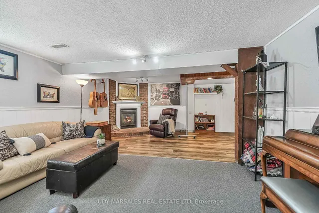 Additional image 28 of 242 Macnab St