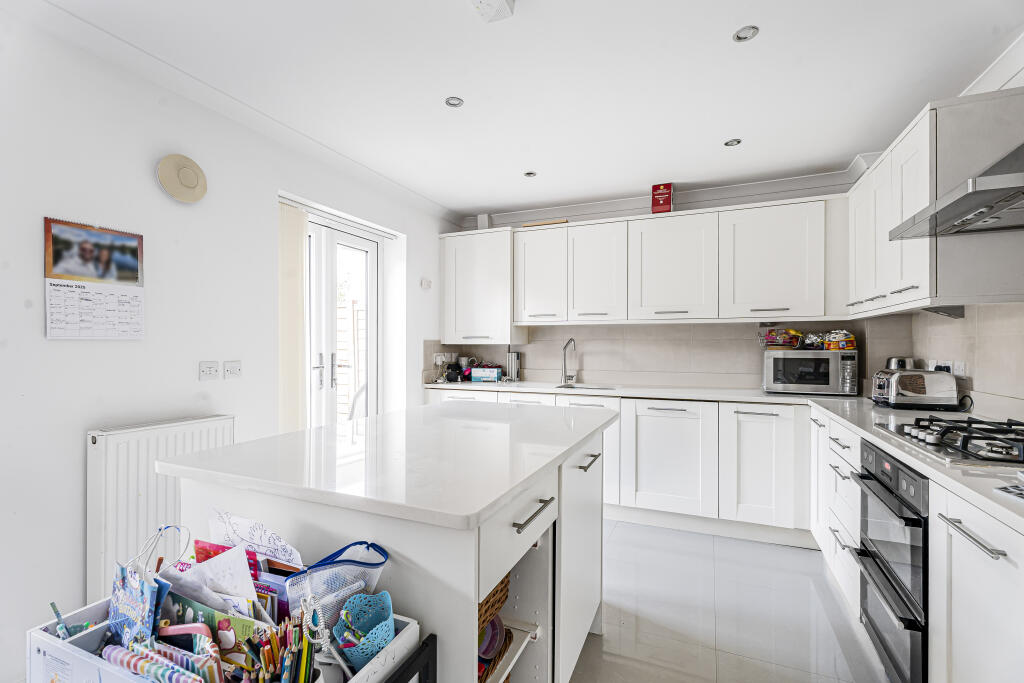 Additional image 5 of Scarff Close, Welwyn, AL6