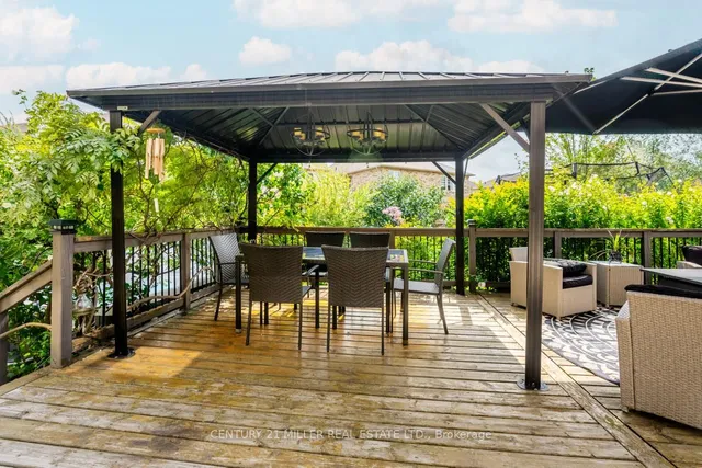 Additional image 32 of 444 Carbert Cres