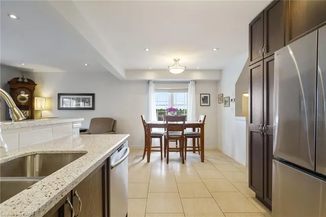 Additional image 17 of 615 Rymal Rd Unit 49