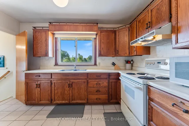 Additional image 4 of 136 Warren Ave