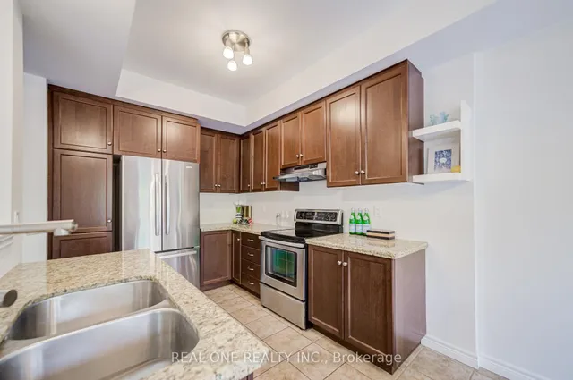 Additional image 18 of 36 Palacebeach Tr