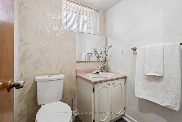 Additional image 19 of 871 Francis Rd