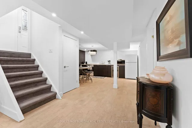 Additional image 27 of 519 Regina Dr