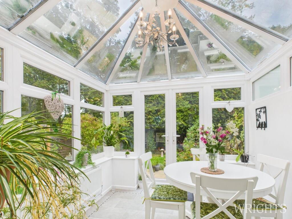 Property image for Knightsfield, Welwyn Garden City, AL8
