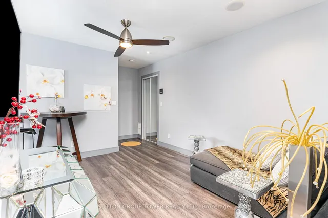 Additional image 10 of 25 Douglas Ave