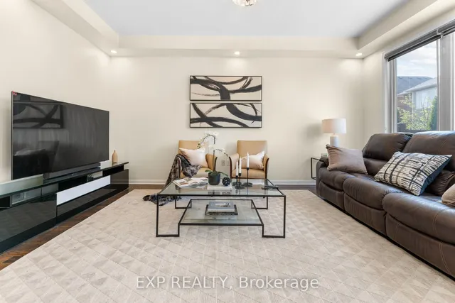 Additional image 9 of 986 Farmstead Dr