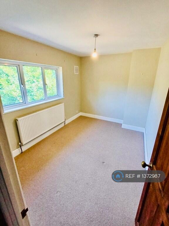 Additional image 8 of Noke Shot, Harpenden, AL5