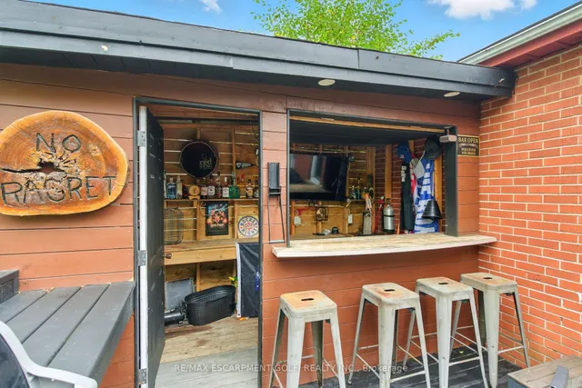 Additional image 29 of 417 East 37th St