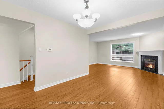 Additional image 19 of 384 Limeridge Rd Unit 17