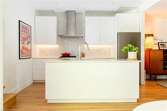 Additional image 10 of 163 Ferrie St