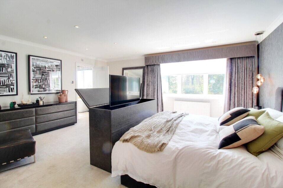 Additional image 13 of The Grove, Brookmans Park, Hertfordshire, AL9