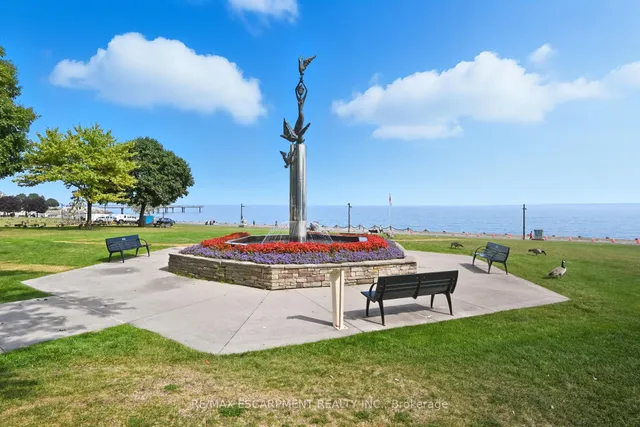 Additional image 2 of 1377 Lakeshore Rd Unit 104