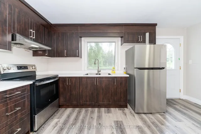 Additional image 11 of 2178 Highway 6