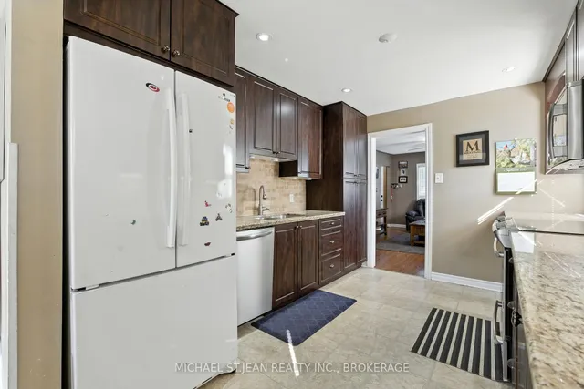 Additional image 15 of 347 Weir St