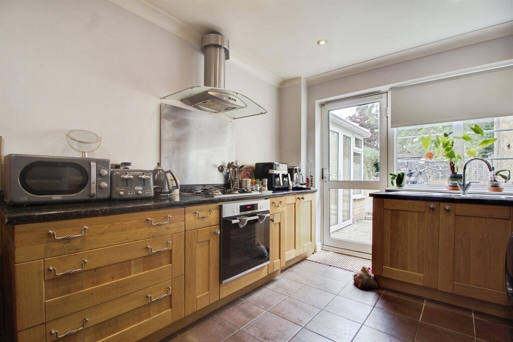 Additional image 7 of Birds Close, WELWYN GARDEN CITY