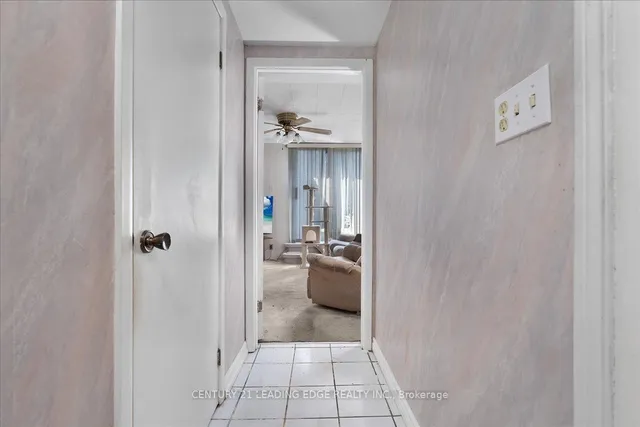 Additional image 31 of 808 Falcon Blvd