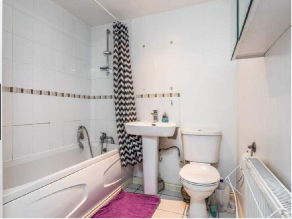 Additional image 11 of 102 Eddington Crescent