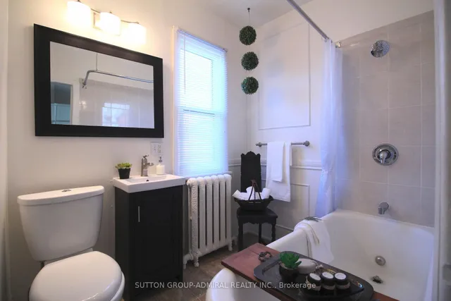 Additional image 17 of 164 WENTWORTH St