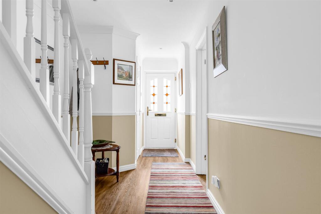 Additional image 9 of Welwyn Hall Gardens, Welwyn