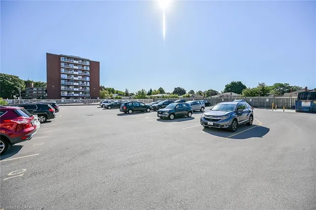 Additional image 39 of 510 Queenston Rd Unit 404