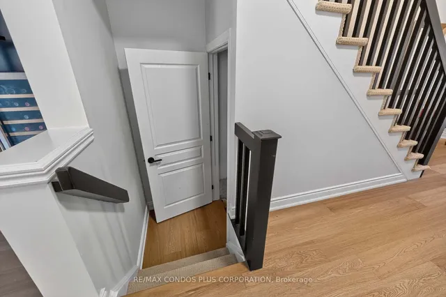 Additional image 19 of 1491 Plains Rd Unit 4