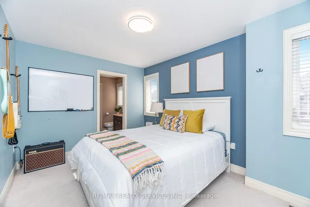 Additional image 30 of 9 Lorupe Crt