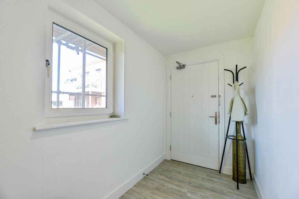 Additional image 10 of 51 Bridge Road East, Welwyn Garden City, AL7