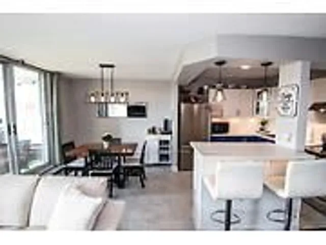 Additional image 17 of 75 Glenburn Crt Unit 811