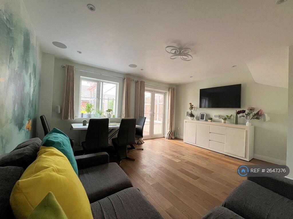 Additional image 5 of Eddington Crescent, Welwyn Garden City, AL7