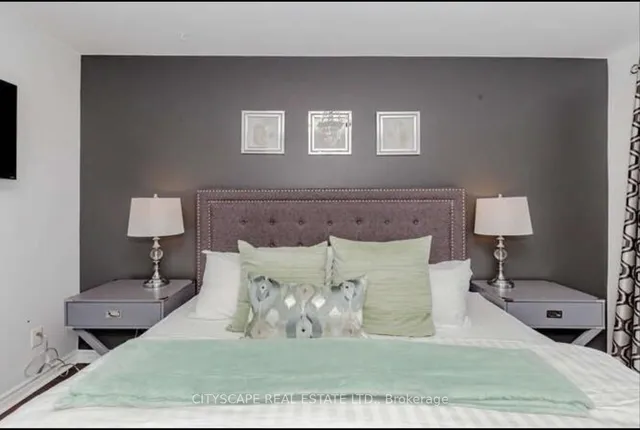 Additional image 21 of 152 Kenwood Ave